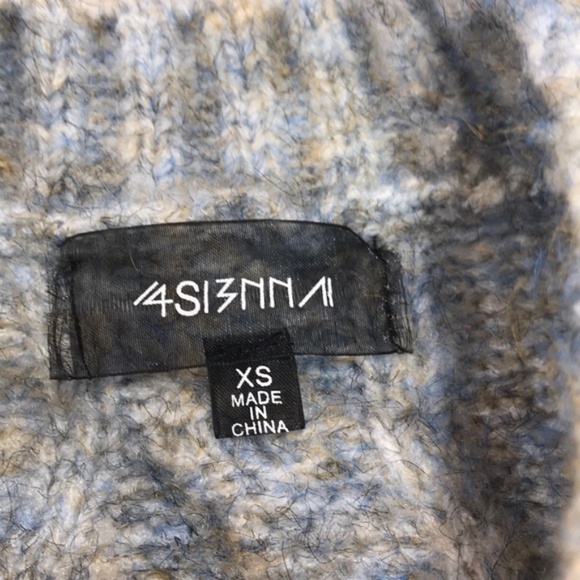 4SI3NNA Cable Crop Sweater - Picture 2 of 6
